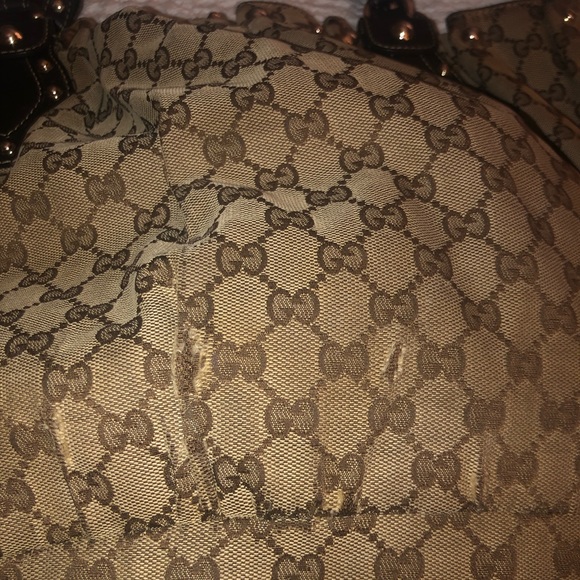 Large Gucci studded Pelham hobo bag - Picture 2 of 5